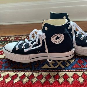Women's Chuck Taylor All-Star Lift Sneakers in Black/White